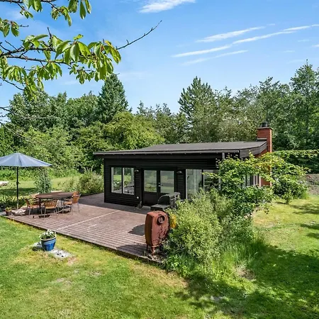 Franki - 1-8km From The Sea By Interhome